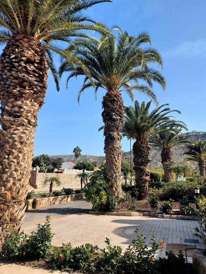 Villa Happiness - Luxury Chalet With Sea View Las Palmas Exterior photo